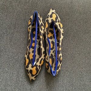 Rothy’s - Big Cat, The Point